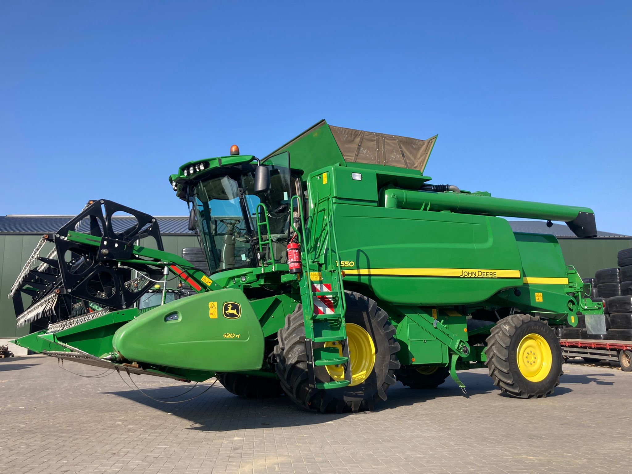 John Deere T550 – Janssens Agri Techniek