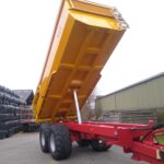 VGM LK18 landbouw kipper. full